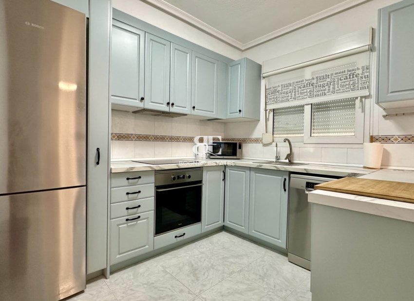 Resale - apartment -
Orihuela Costa - Playa Flamenca