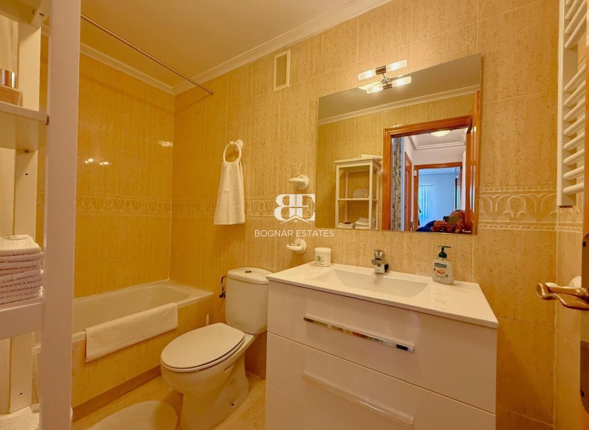 Resale - apartment -
Orihuela Costa - Playa Flamenca