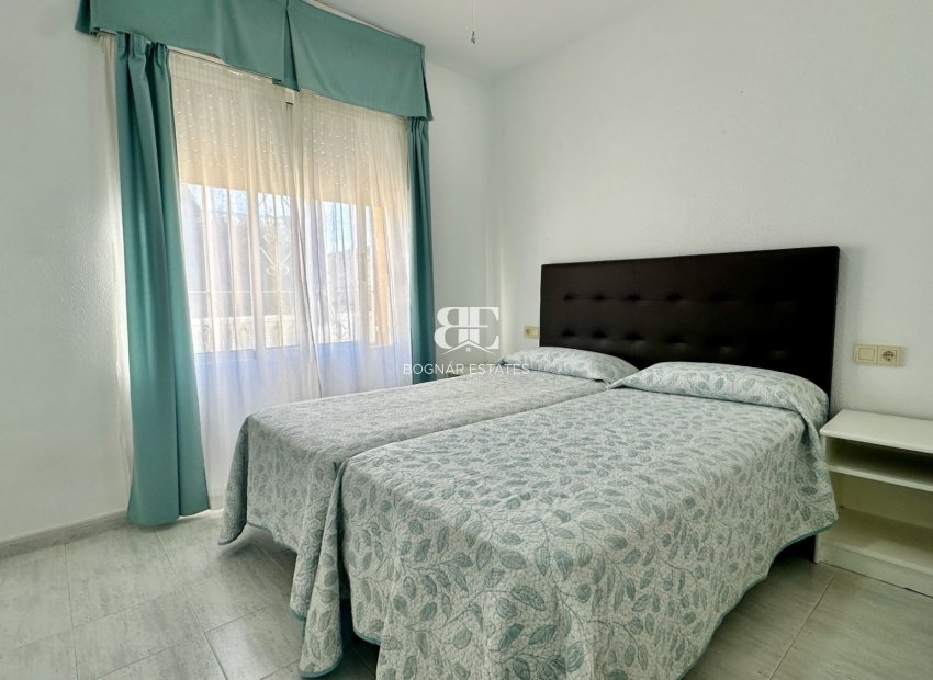 Resale - apartment -
Orihuela Costa - Playa Flamenca