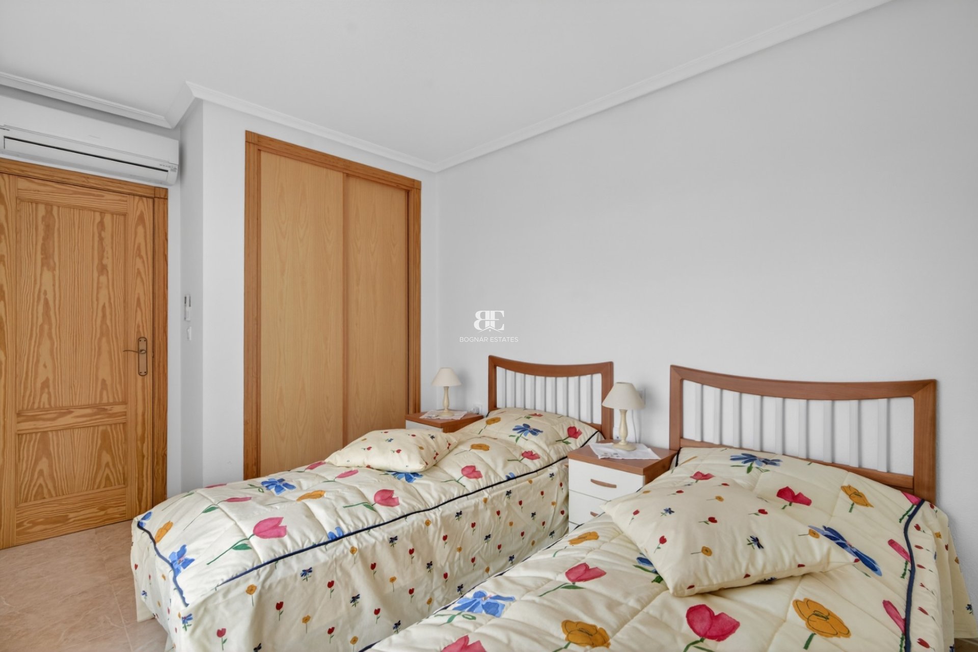 Resale - apartment -
Orihuela Costa - Playa Flamenca