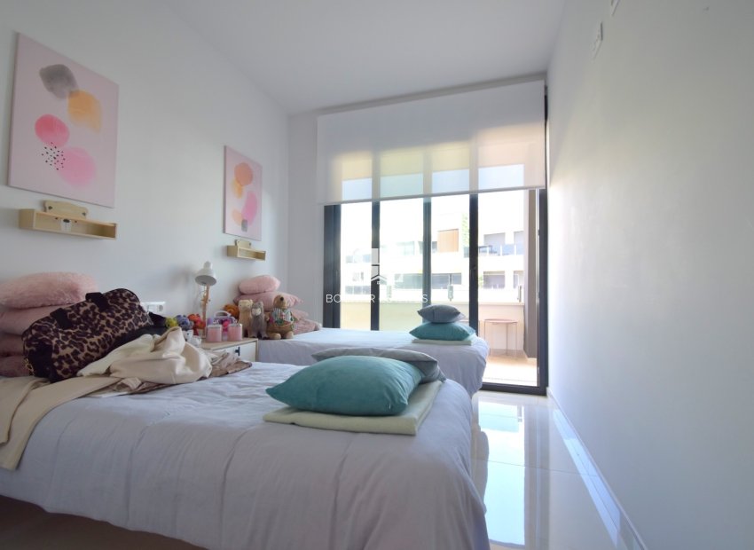 Resale - apartment -
Orihuela Costa - Playa Flamenca