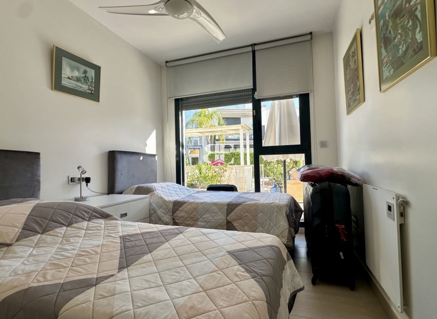 Resale - apartment -
Orihuela Costa - Punta Prima