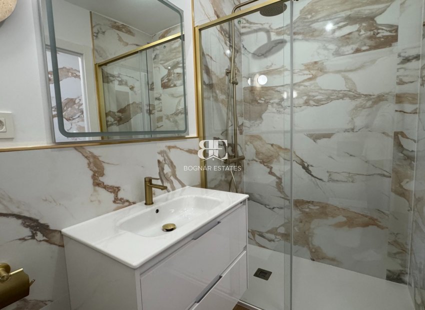 Resale - apartment -
Orihuela Costa - Punta Prima