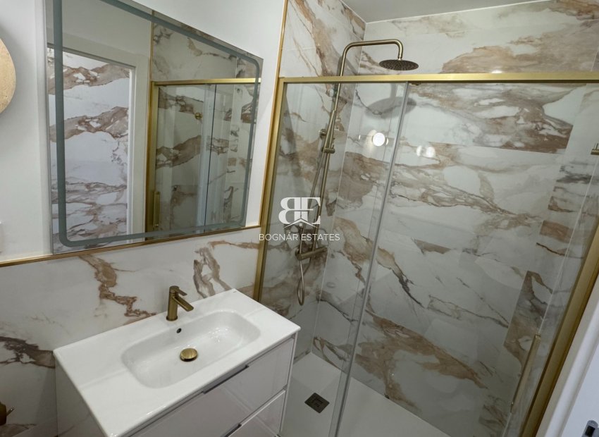 Resale - apartment -
Orihuela Costa - Punta Prima