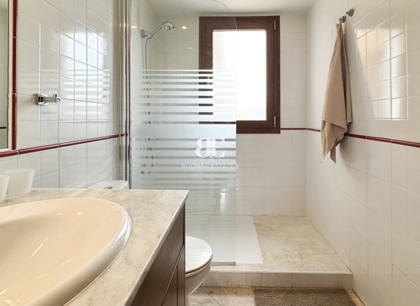 Resale - apartment -
Orihuela Costa - Punta Prima