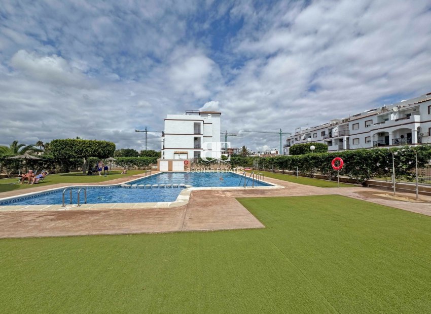 Resale - apartment -
Orihuela Costa - Punta Prima