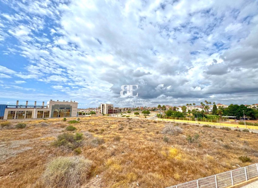 Resale - apartment -
Orihuela Costa - Punta Prima
