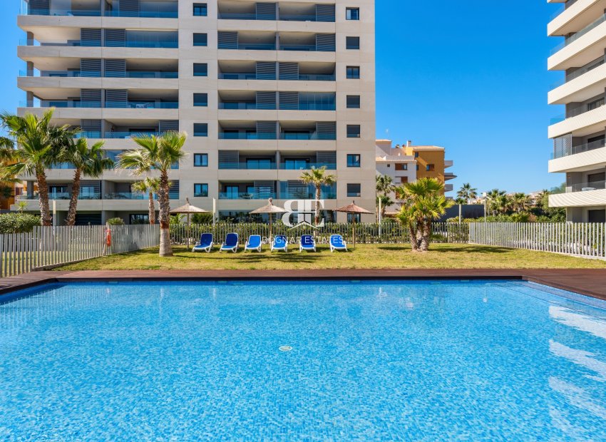 Resale - apartment -
Orihuela Costa - Punta Prima