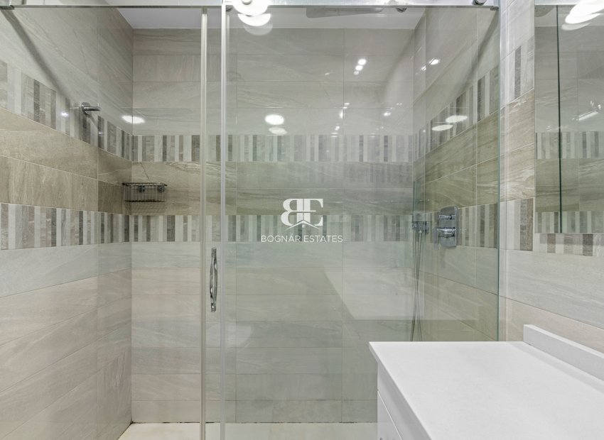 Resale - apartment -
Orihuela Costa - Punta Prima