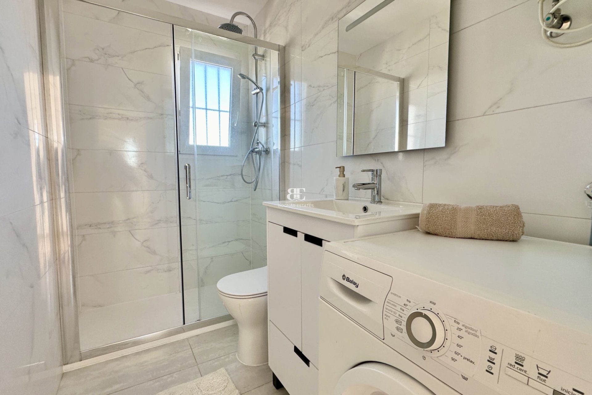 Resale - apartment -
Orihuela Costa - Punta Prima