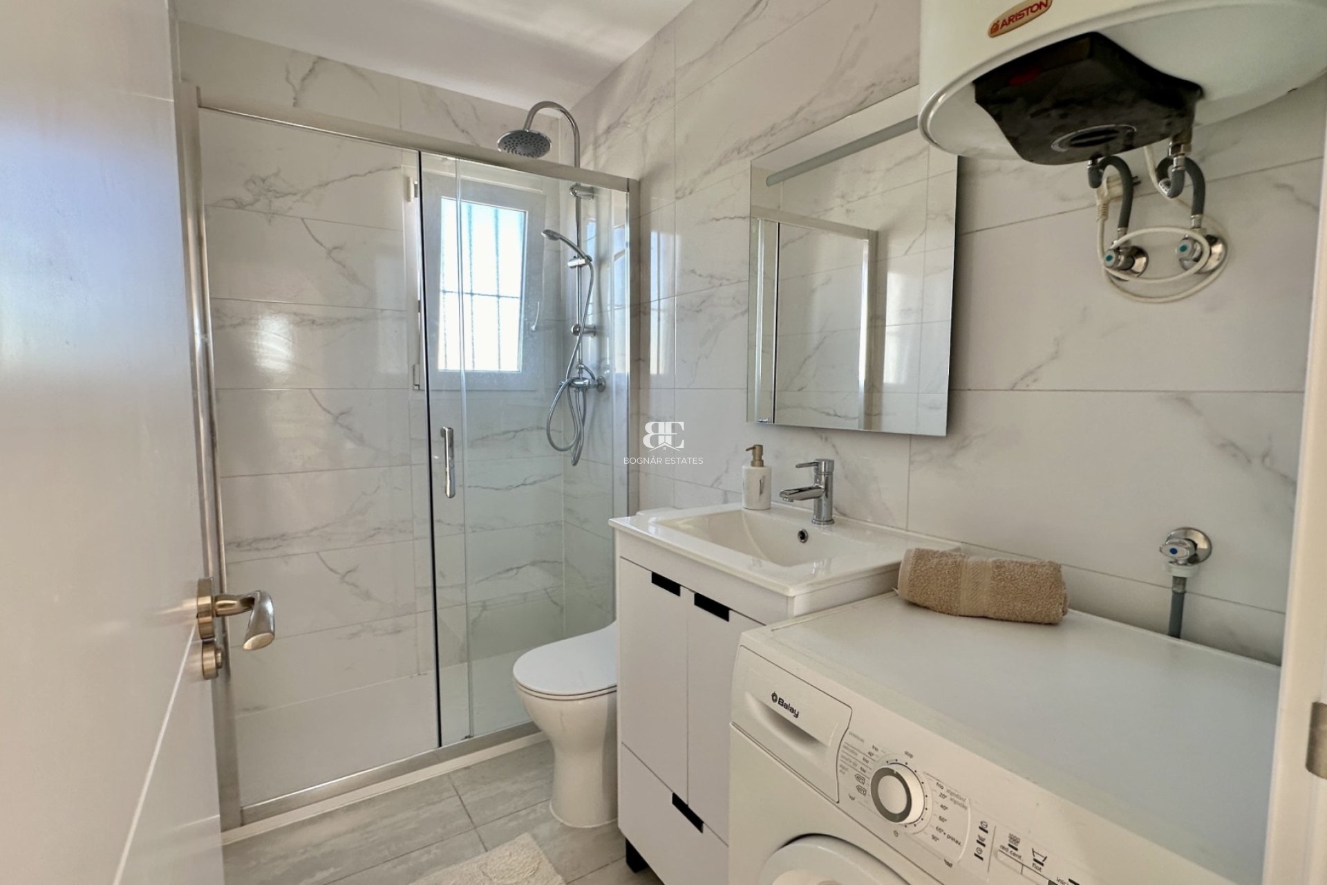 Resale - apartment -
Orihuela Costa - Punta Prima