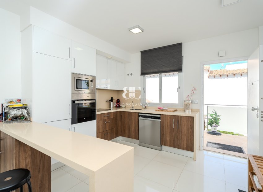 Resale - apartment -
Orihuela Costa - Punta Prima