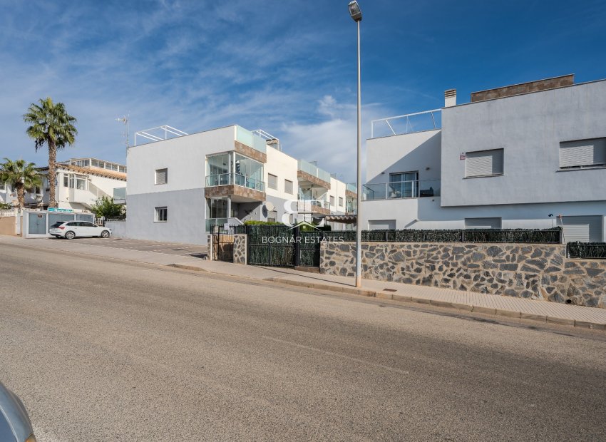 Resale - apartment -
Orihuela Costa - Punta Prima