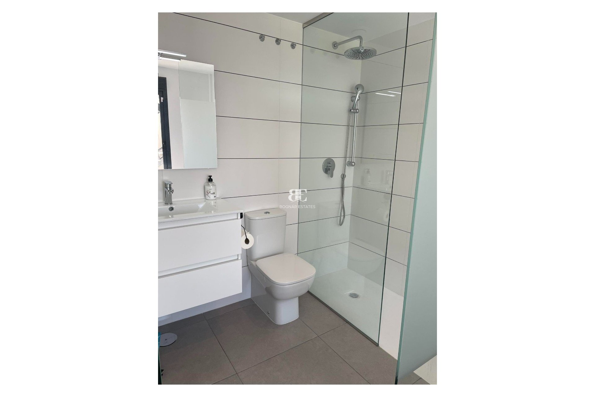 Resale - apartment -
Orihuela Costa - Villamartín