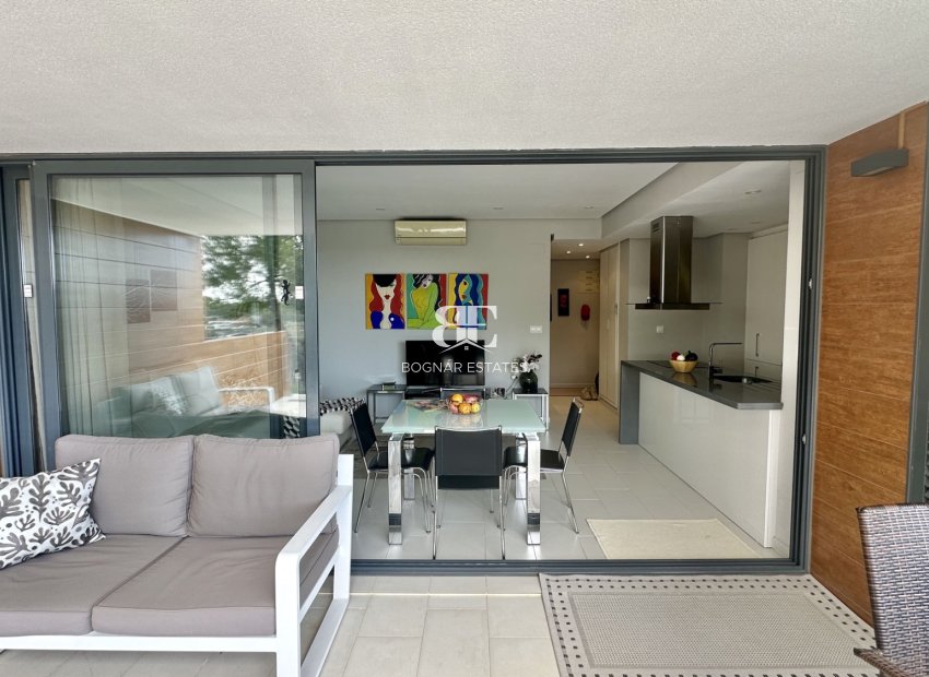 Resale - apartment -
Orihuela Costa - Villamartín