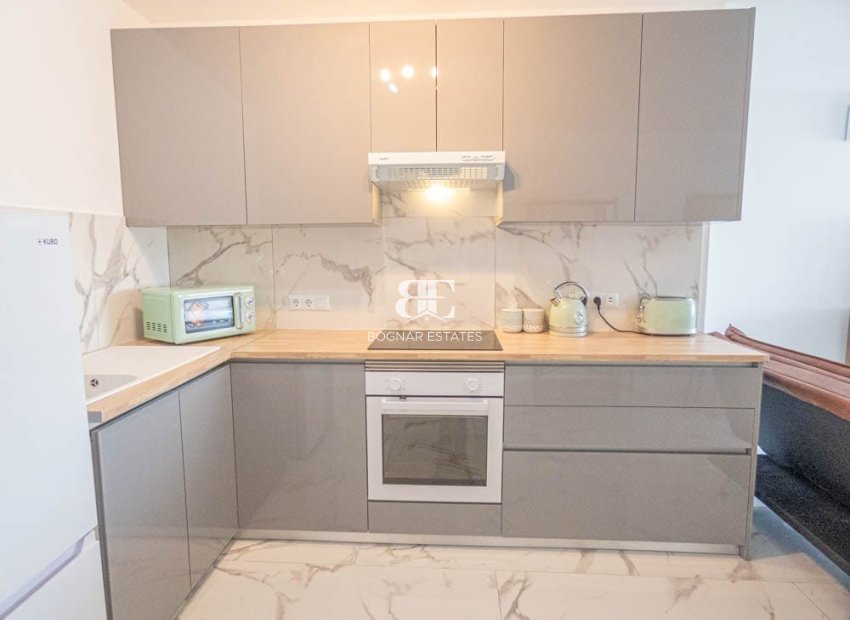 Resale - apartment -
Orihuela Costa - Villamartín