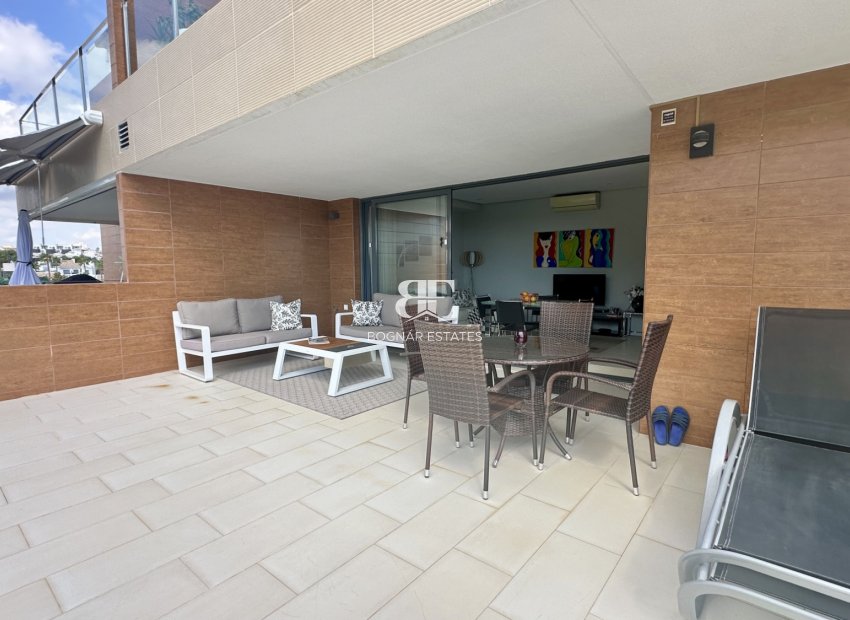 Resale - apartment -
Orihuela Costa - Villamartín