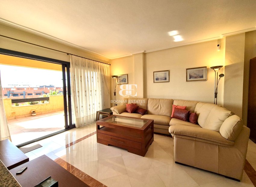 Resale - apartment -
Orihuela Costa - Villamartín