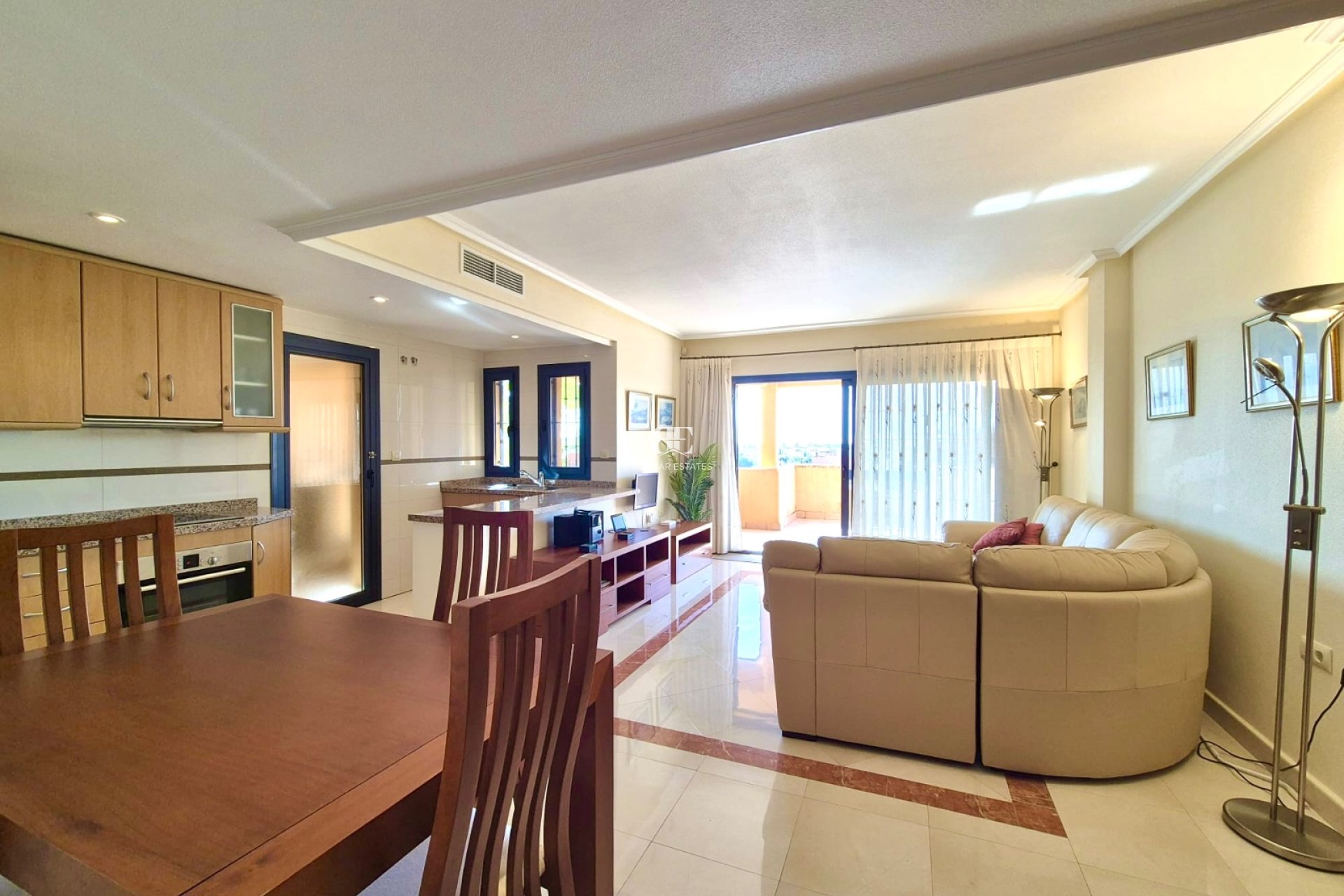 Resale - apartment -
Orihuela Costa - Villamartín