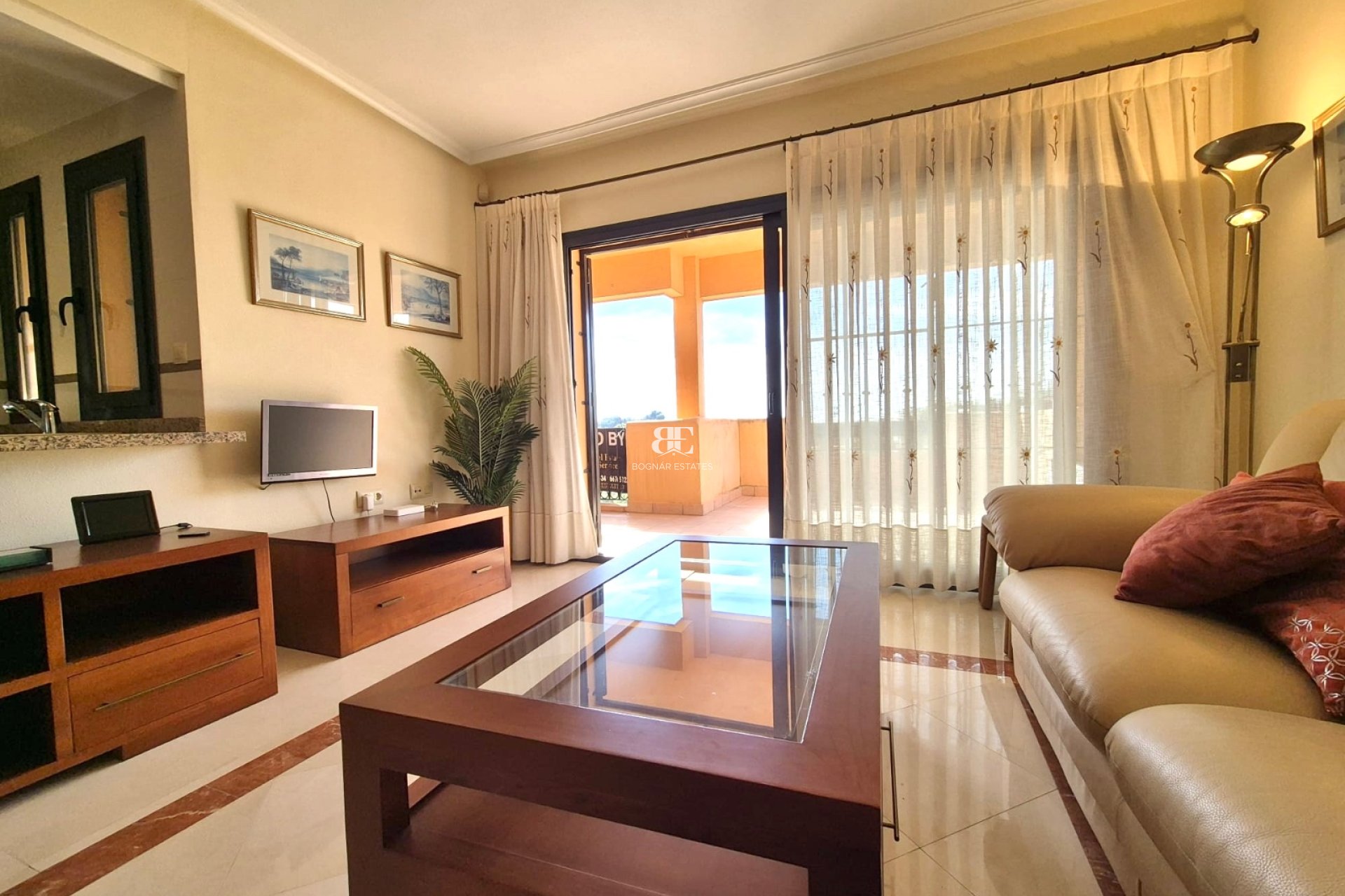 Resale - apartment -
Orihuela Costa - Villamartín