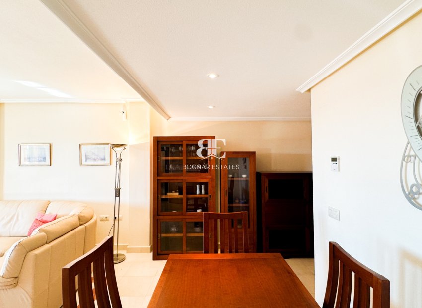 Resale - apartment -
Orihuela Costa - Villamartín