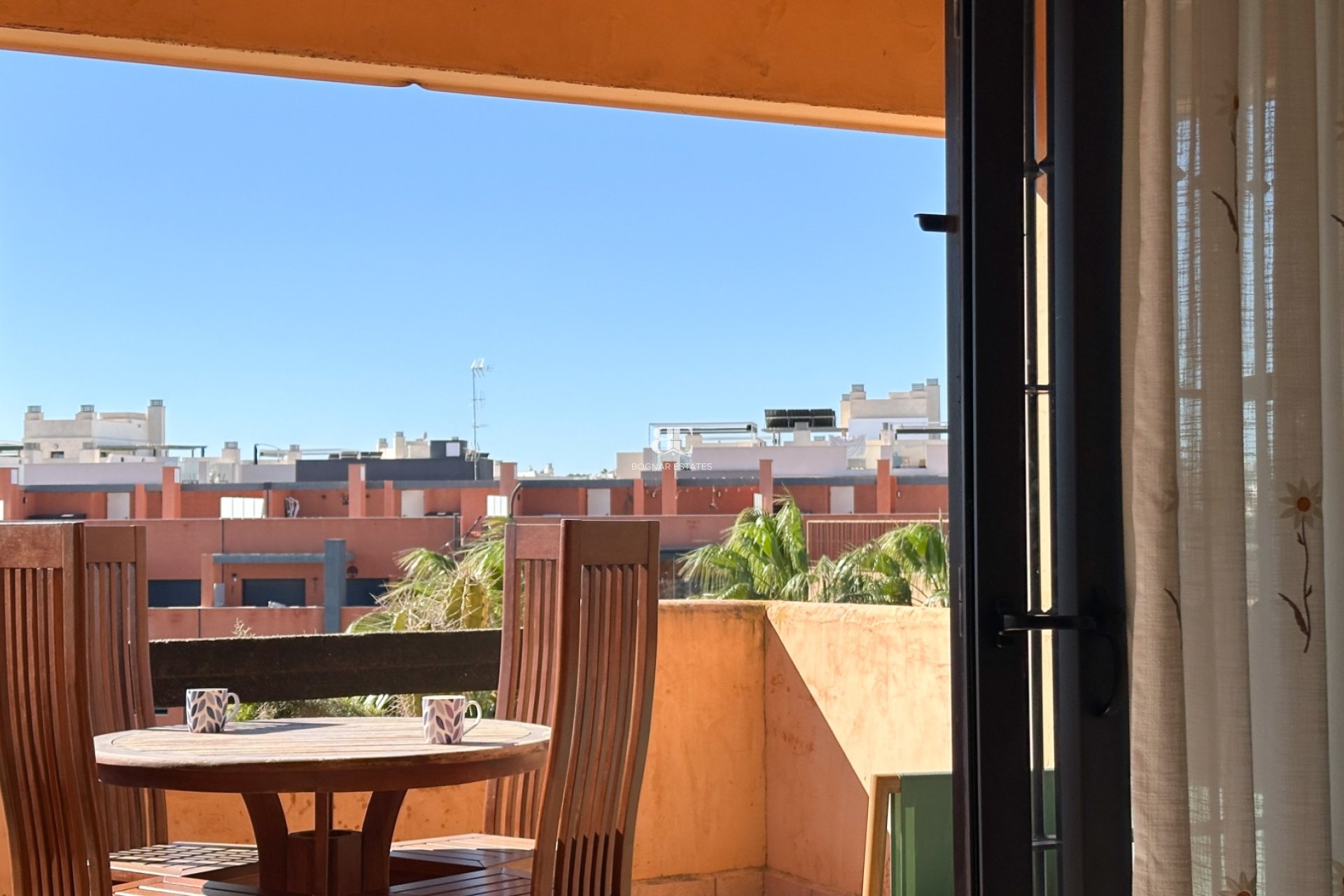 Resale - apartment -
Orihuela Costa - Villamartín