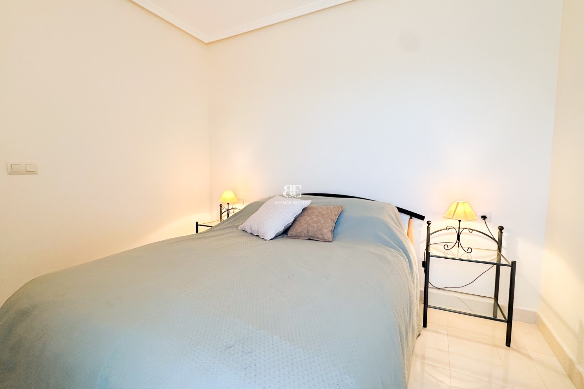 Resale - apartment -
Orihuela Costa - Villamartín