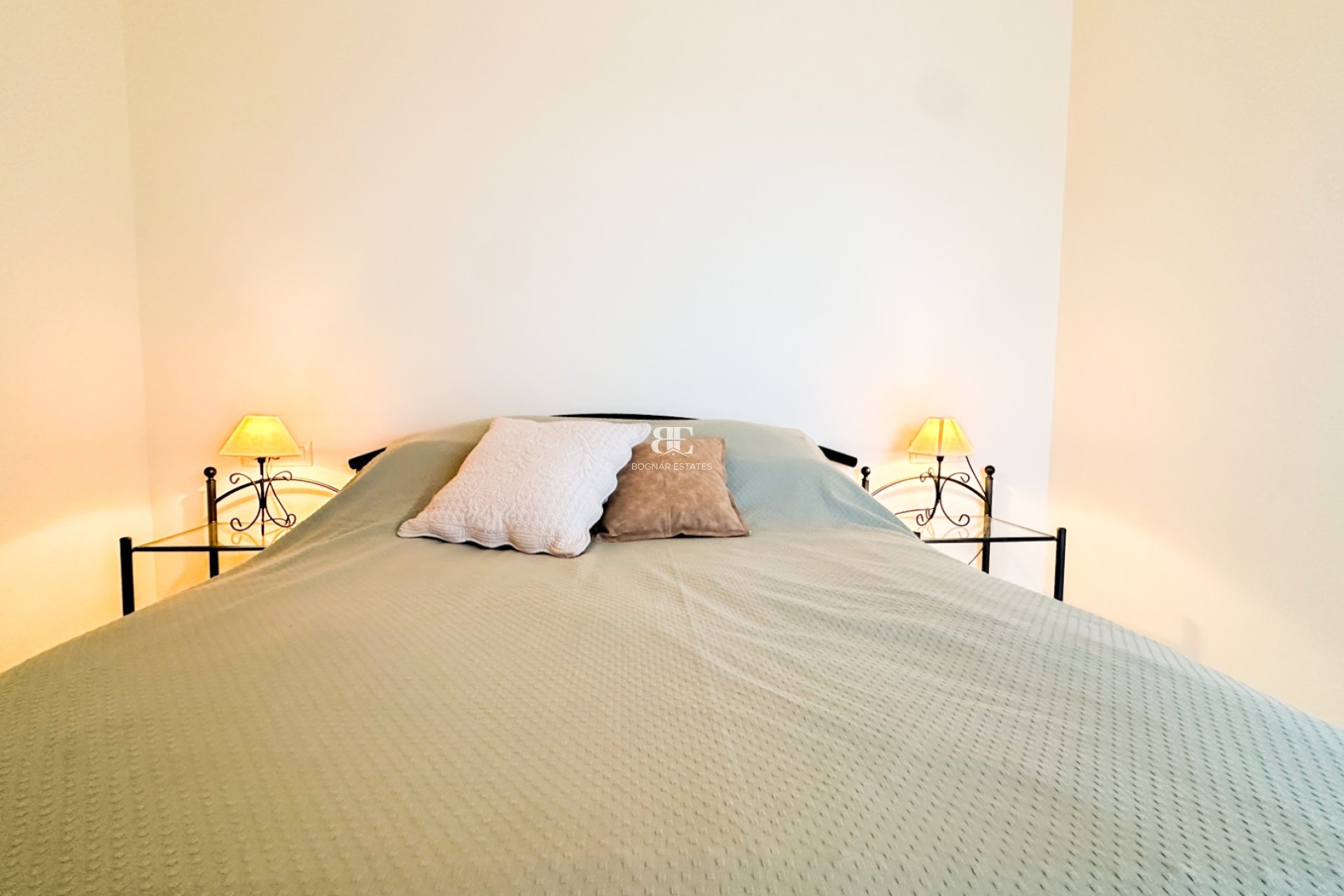 Resale - apartment -
Orihuela Costa - Villamartín