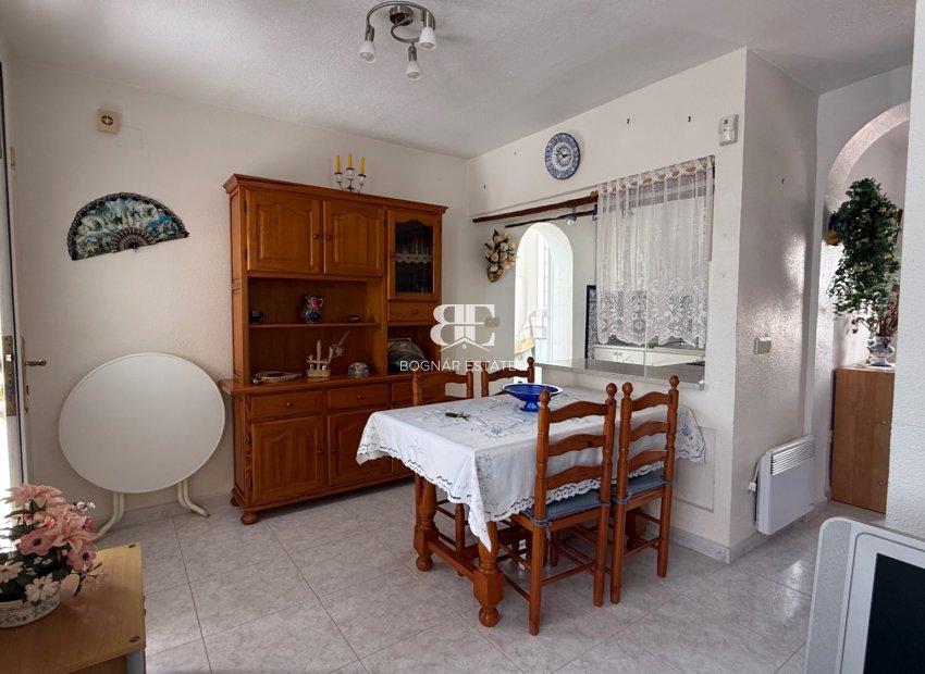 Resale - apartment -
Orihuela Costa - Villamartín