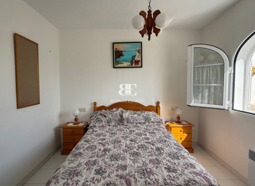 Resale - apartment -
Orihuela Costa - Villamartín