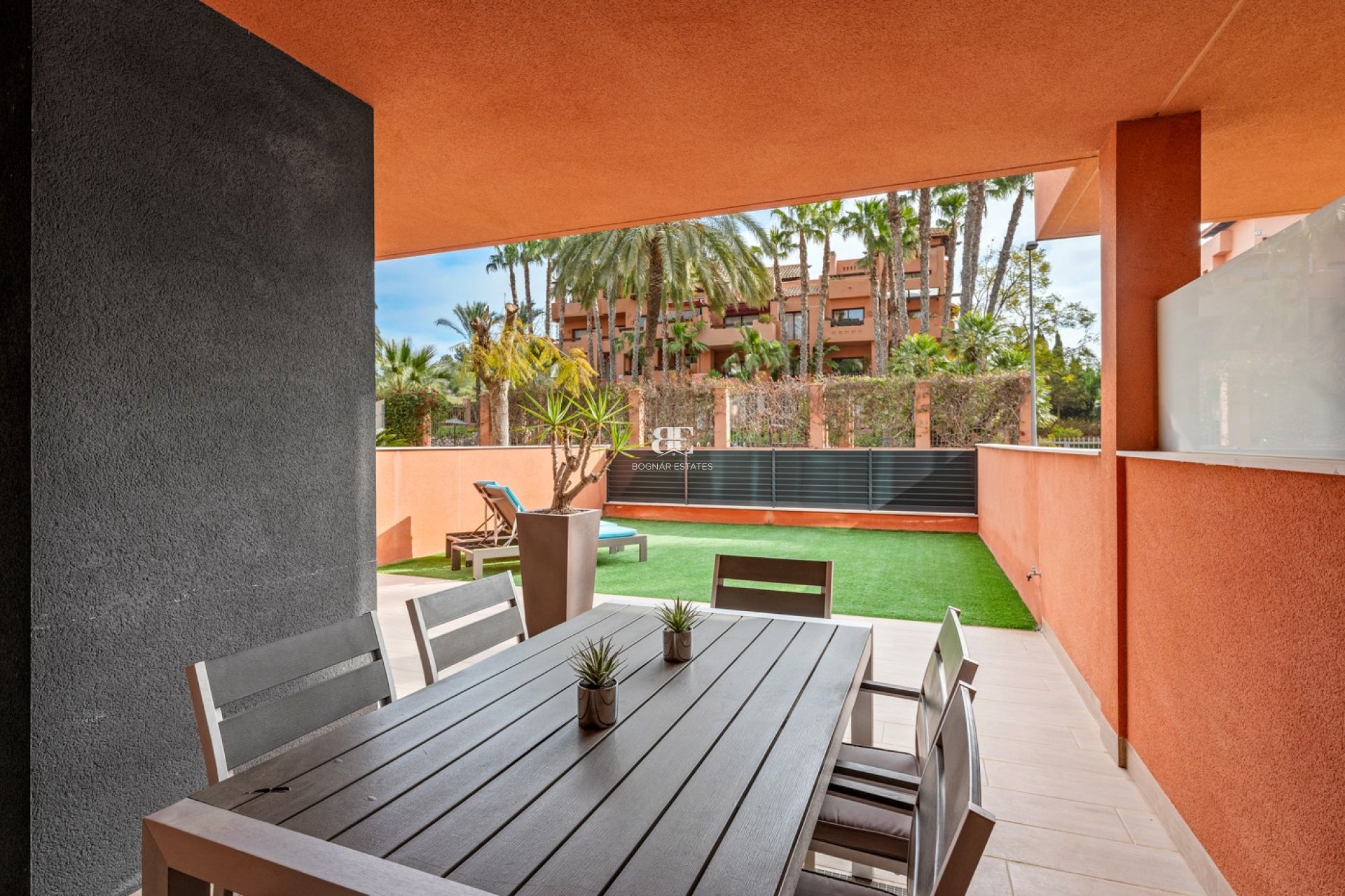 Resale - apartment -
Orihuela Costa - Villamartín