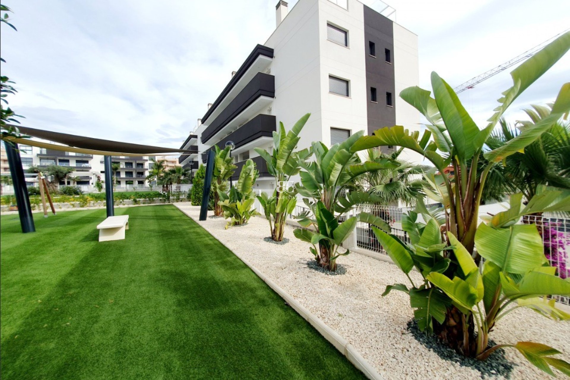 Resale - apartment -
Orihuela Costa - Villamartín