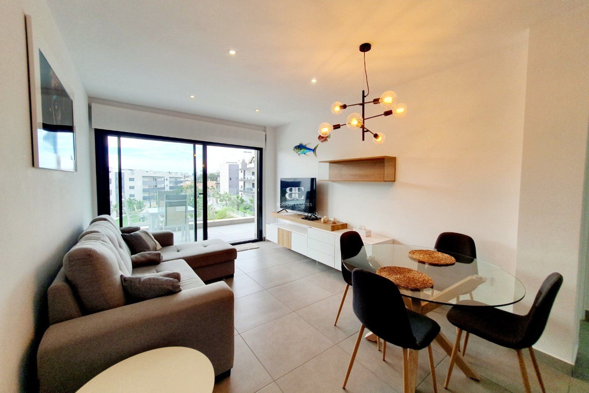 Resale - apartment -
Orihuela Costa - Villamartín