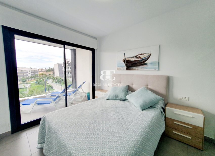 Resale - apartment -
Orihuela Costa - Villamartín