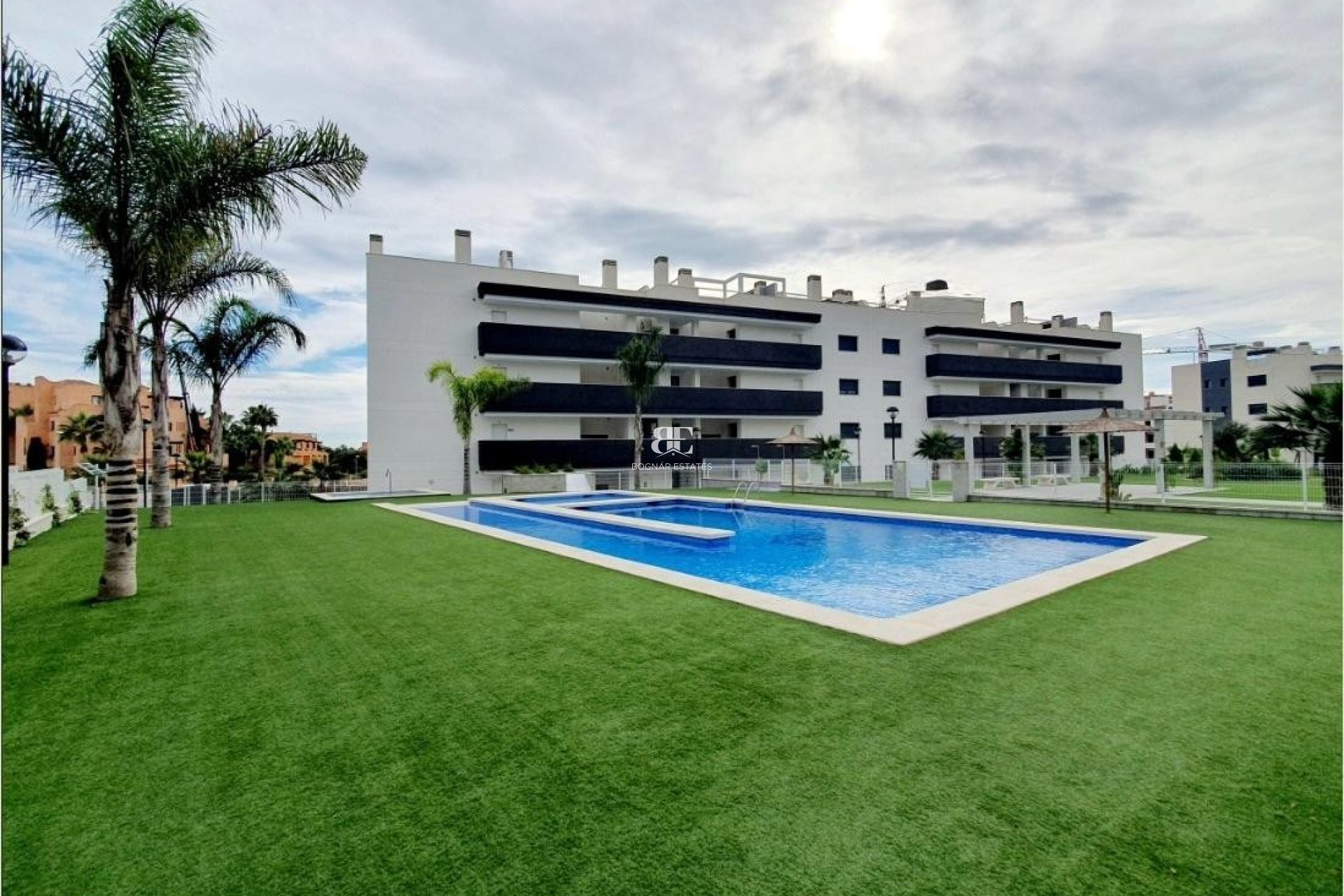 Resale - apartment -
Orihuela Costa - Villamartín
