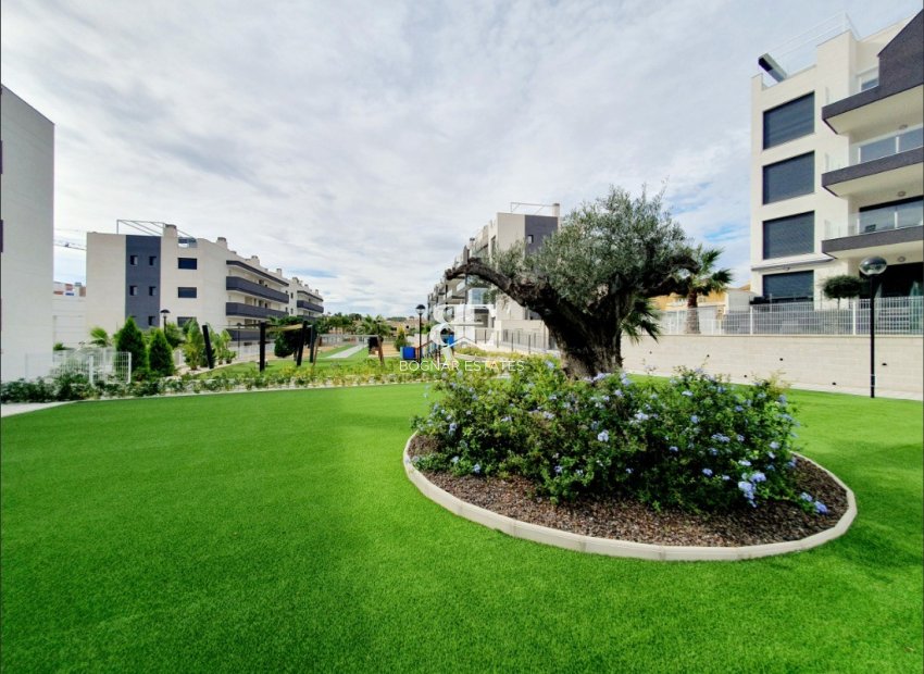 Resale - apartment -
Orihuela Costa - Villamartín