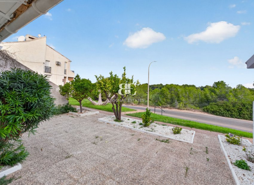 Resale - apartment -
Orihuela Costa - Villamartín