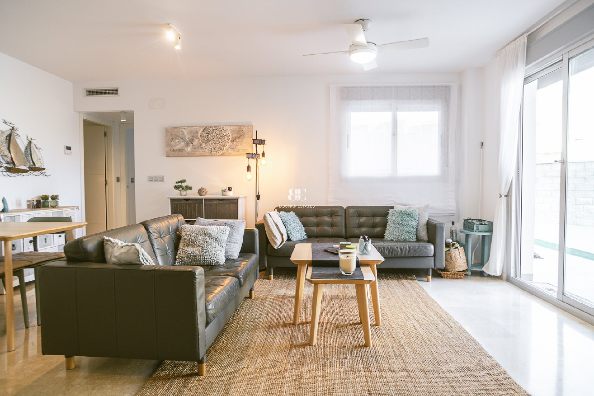 Resale - apartment -
Orihuela Costa - Villamartín