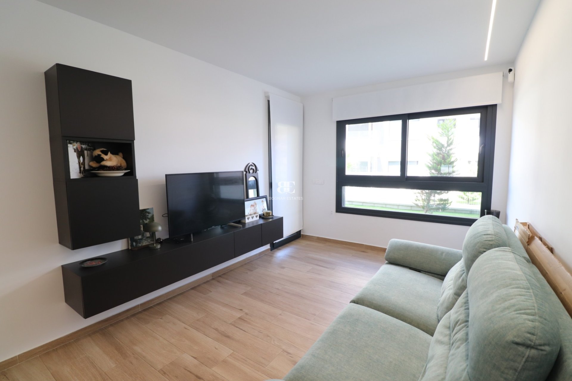 Resale - apartment -
Orihuela Costa - Villamartín