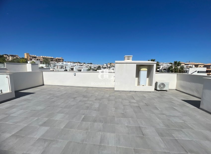 Resale - apartment -
Orihuela Costa - Villamartín