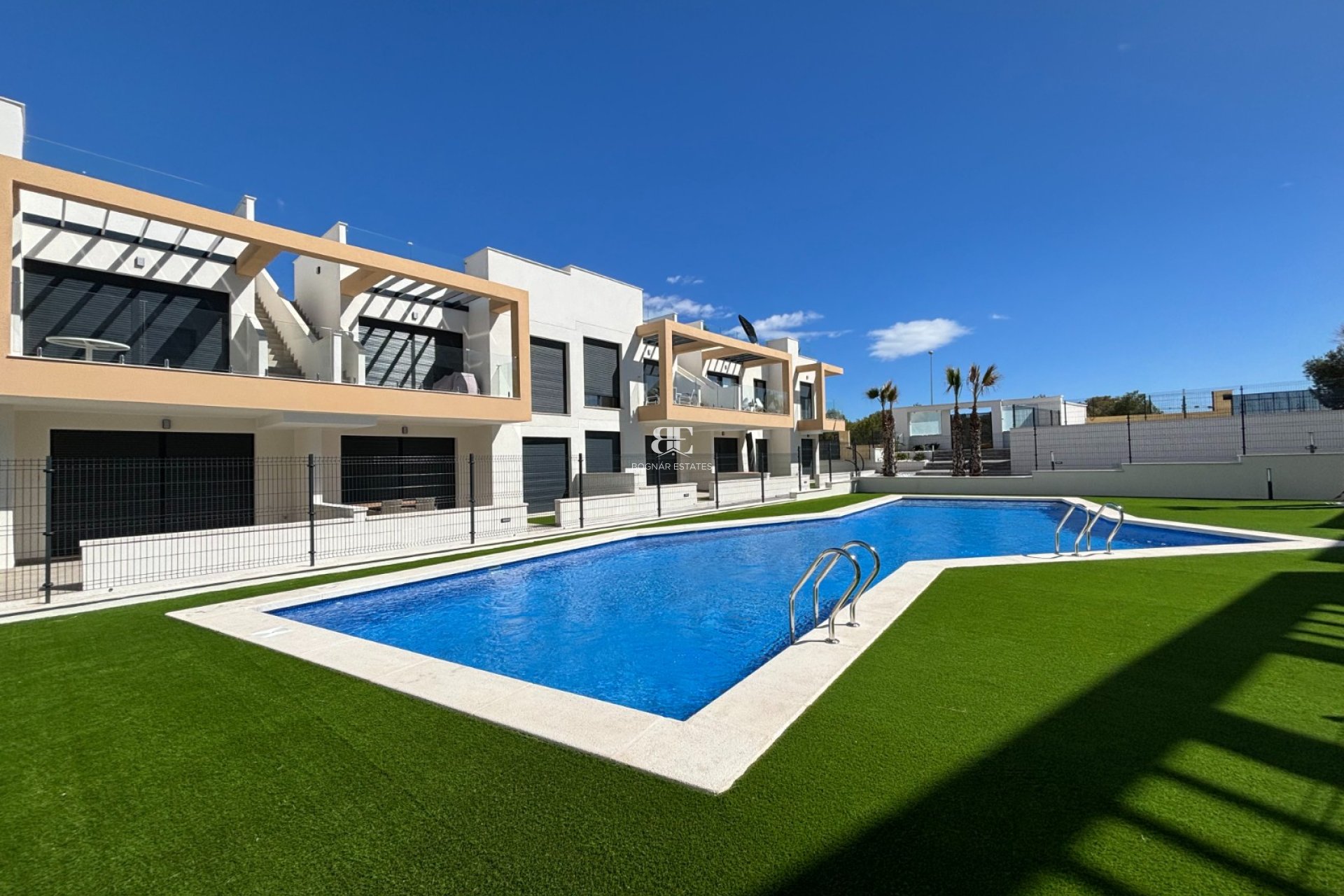 Resale - apartment -
Orihuela Costa - Villamartín