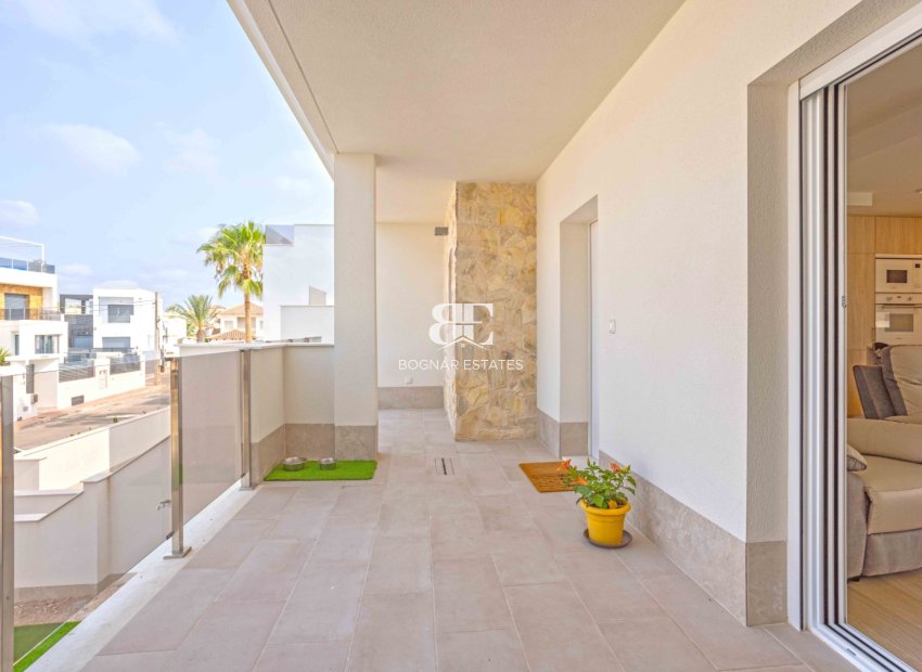 Resale - apartment -
Orihuela Costa - Villamartín