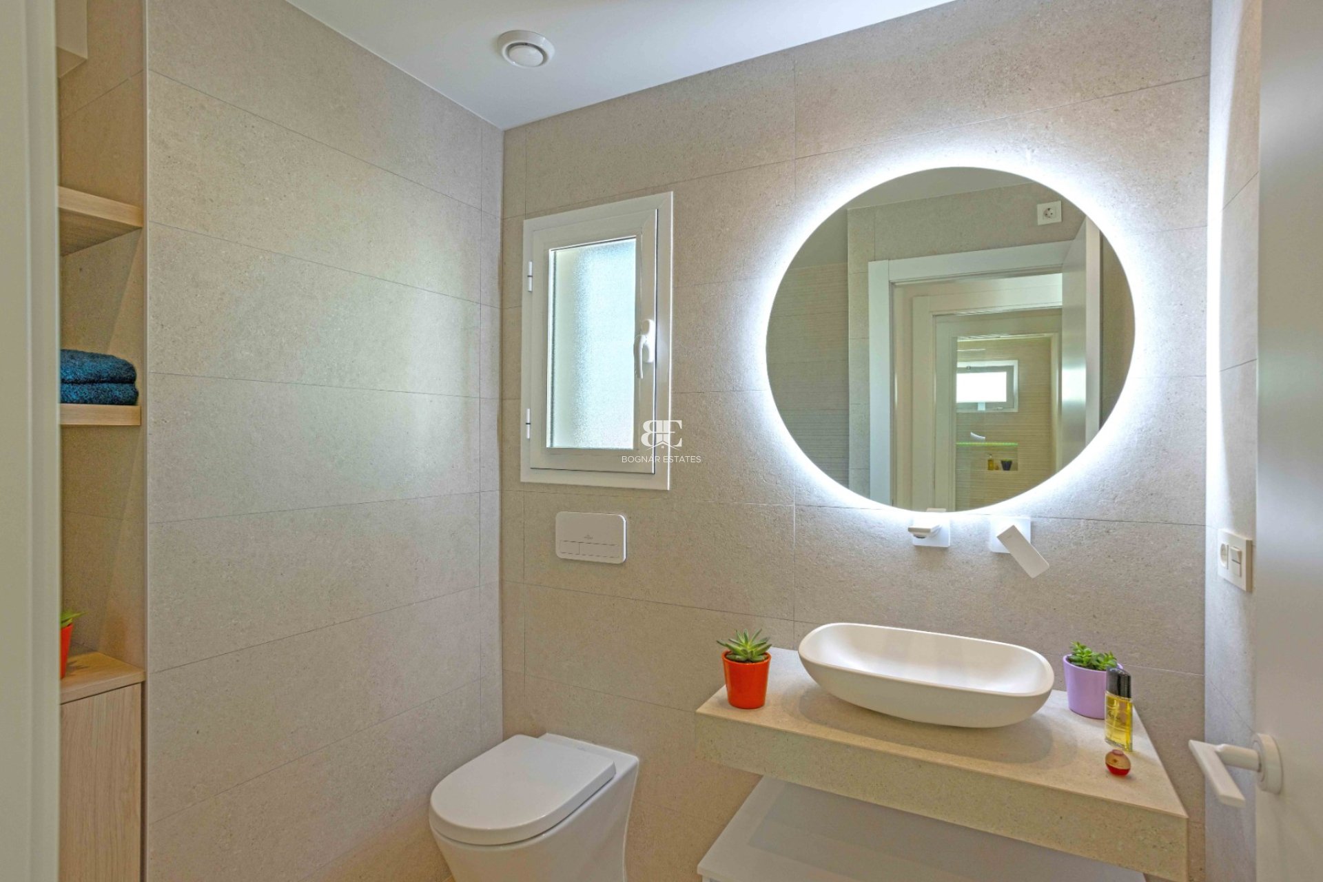 Resale - apartment -
Orihuela Costa - Villamartín