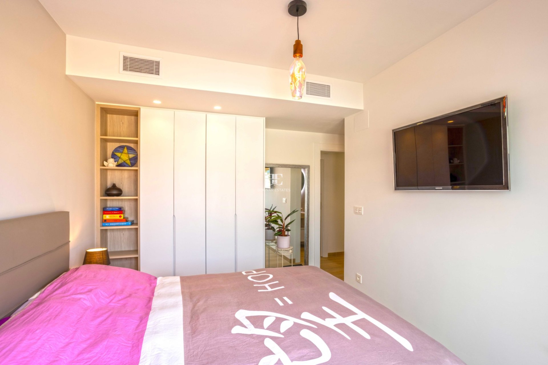 Resale - apartment -
Orihuela Costa - Villamartín