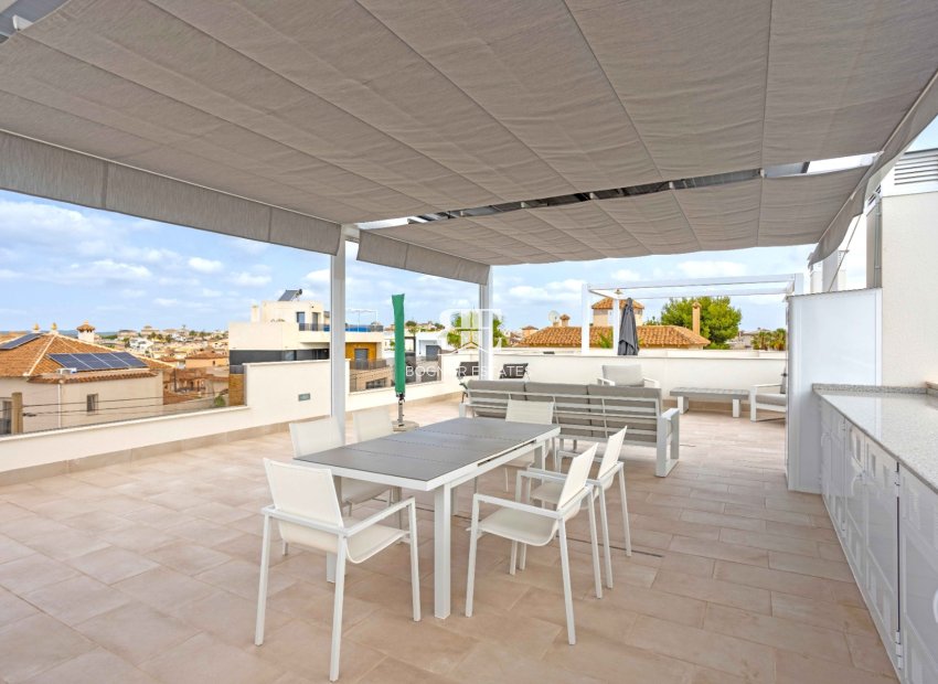 Resale - apartment -
Orihuela Costa - Villamartín
