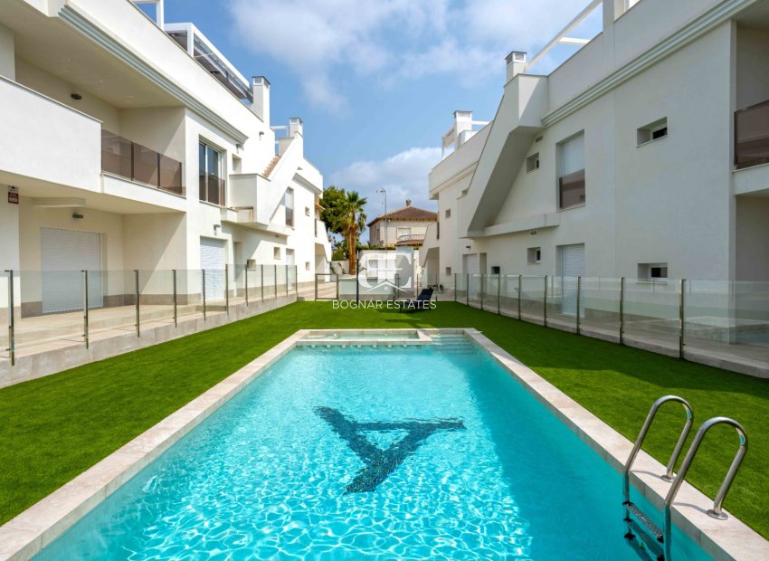 Resale - apartment -
Orihuela Costa - Villamartín