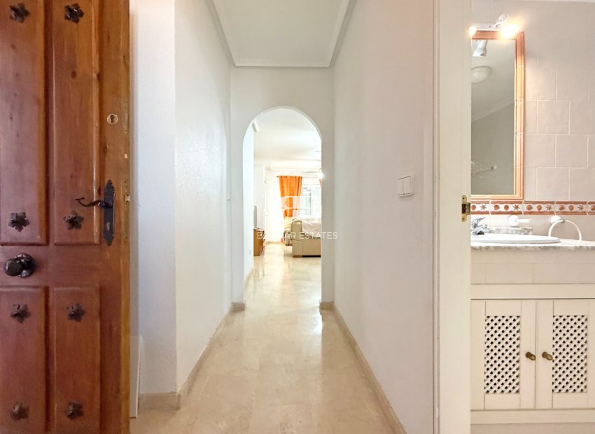 Resale - apartment -
Orihuela Costa - Villamartín