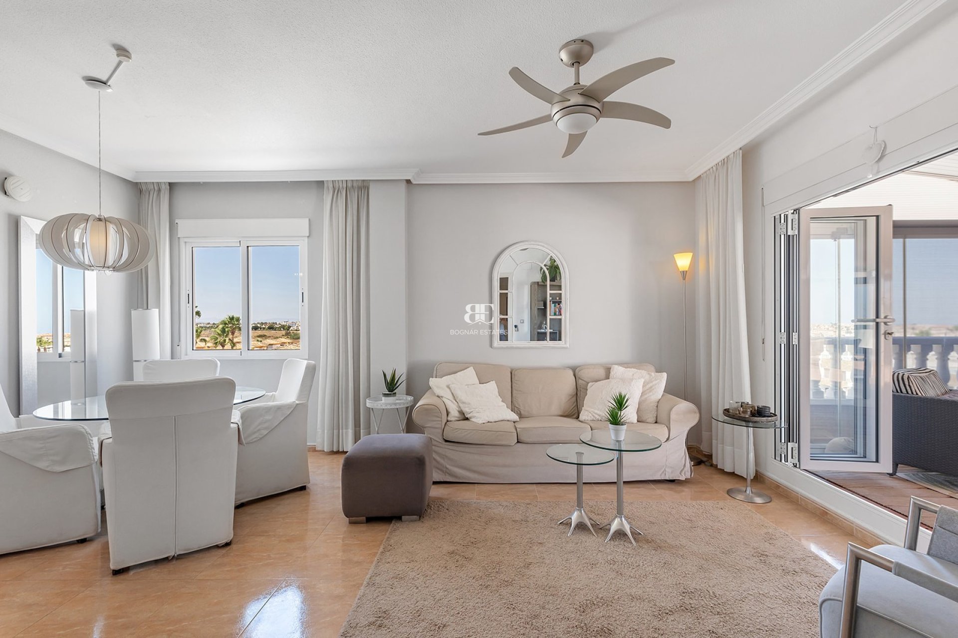 Resale - apartment -
Orihuela Costa - Villamartín