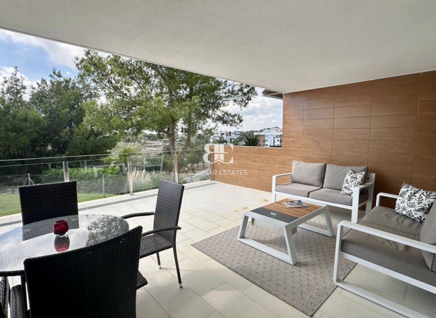 Resale - apartment -
Orihuela Costa - Villamartín