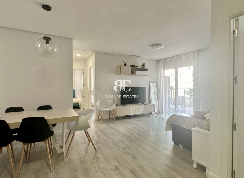 Resale - apartment -
Orihuela Costa - Villamartín